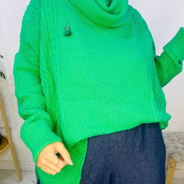 Sweater Malaga Verde - Image 9
