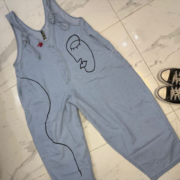 Mono Urano Pintado •DESING• - Image 3