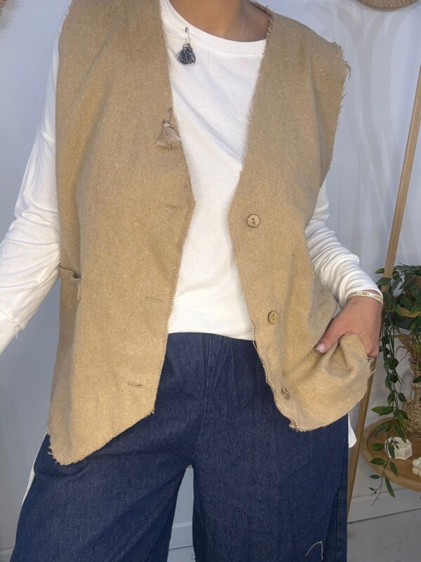 Chaleco Horizonte Beige - Image 6
