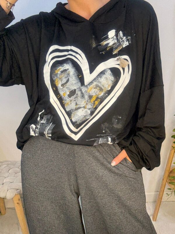Buzito Corazón Negro •DESING• - Image 7