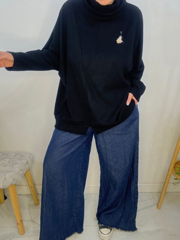 Sweater Antartida Negro - Image 4