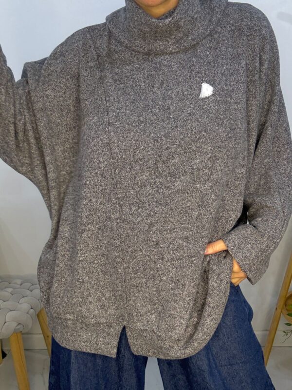 Sweater Antartida Gris - Image 6