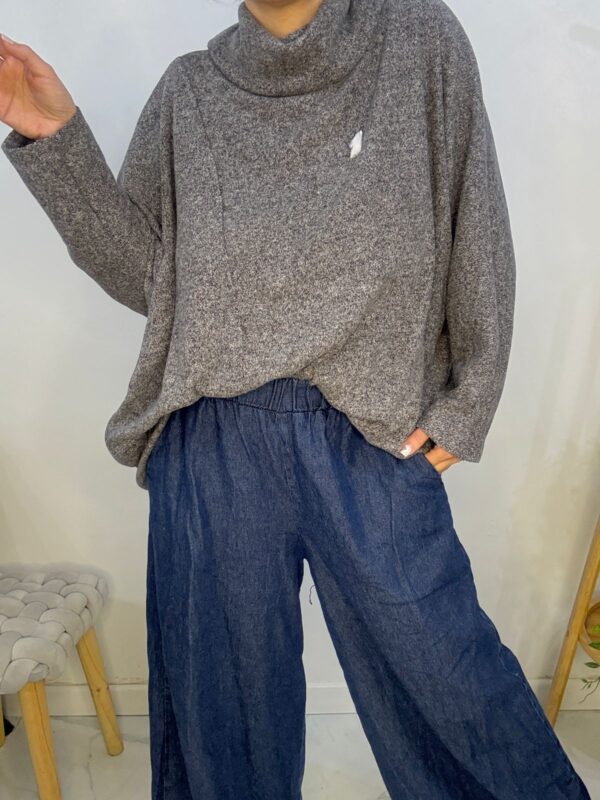 Sweater Antartida Gris - Image 5